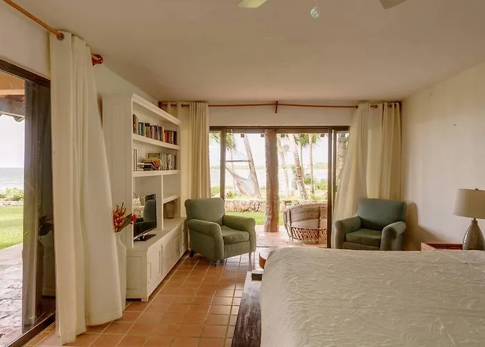 Front 3 Bedroom Cozy 8 Guests *