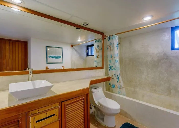 Front 3 Bedroom Cozy 8 Guests Puerto Aventuras